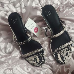 Brand new snake print heels